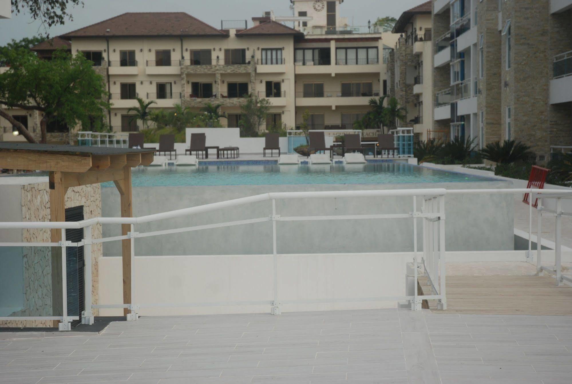 E&J Beach Condo Sosúa Extérieur photo