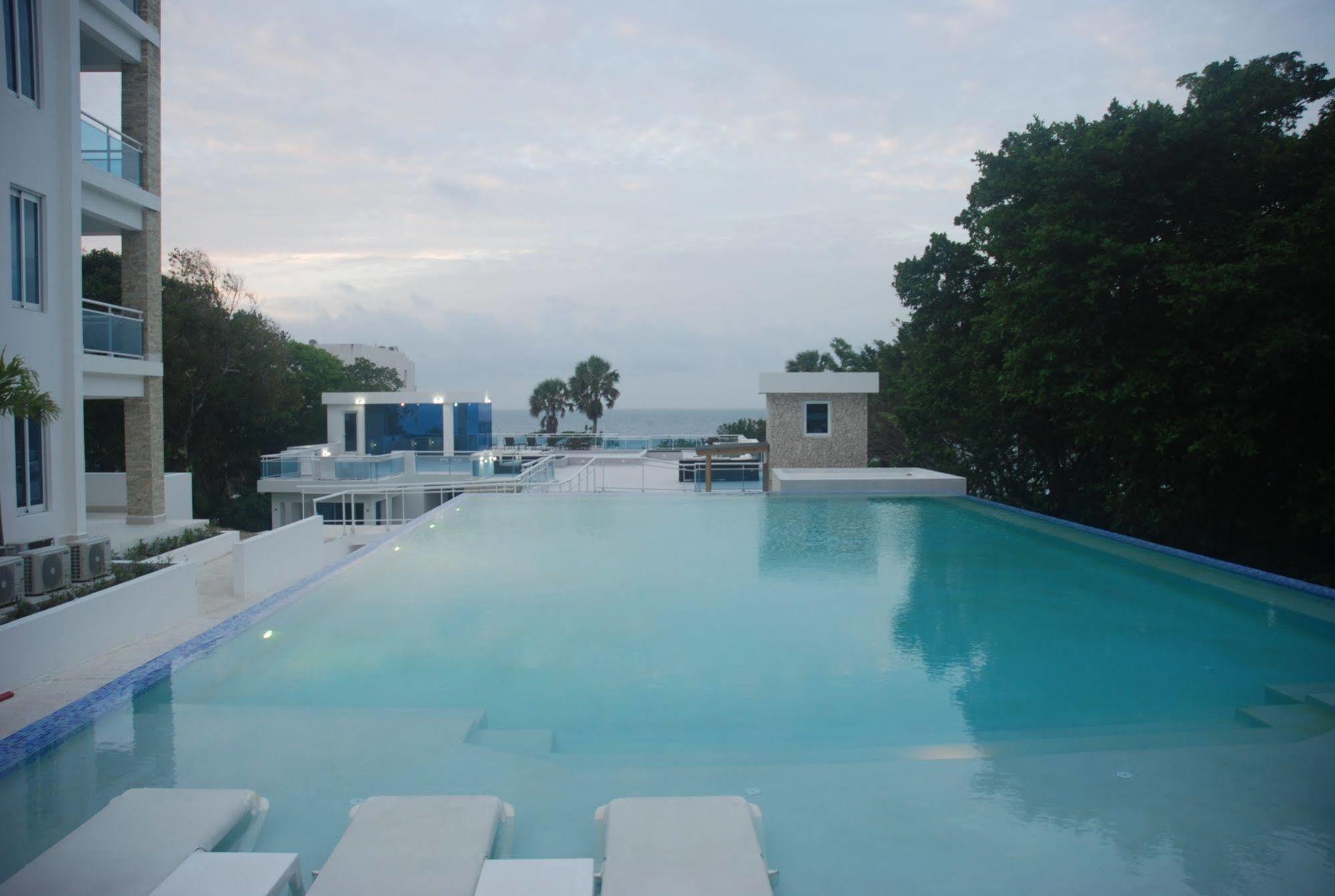 E&J Beach Condo Sosúa Extérieur photo